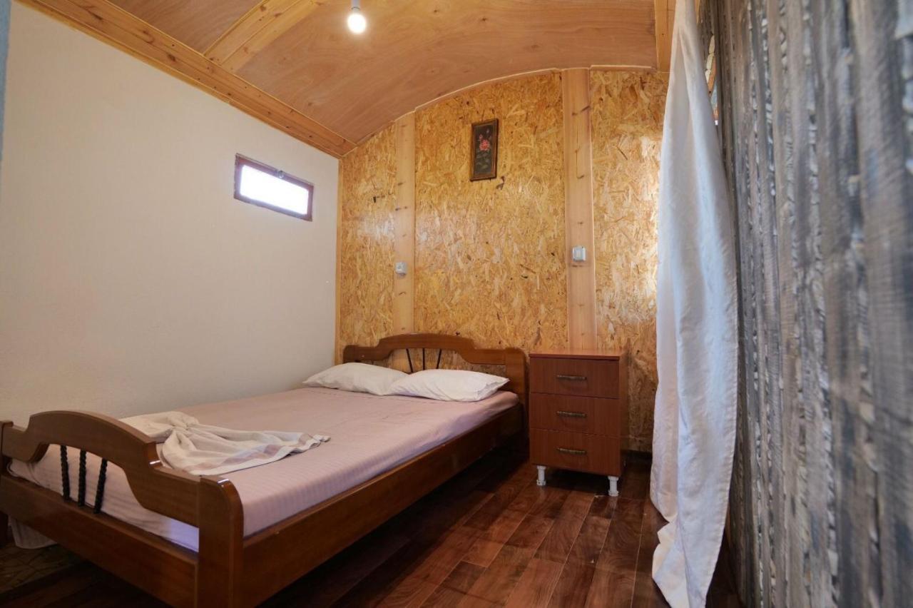 Tropikal Freskia Bunec Sarandë Buitenkant foto